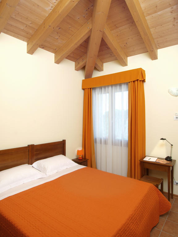 Agriturismo Ai Laghi Pocenia Phòng bức ảnh
